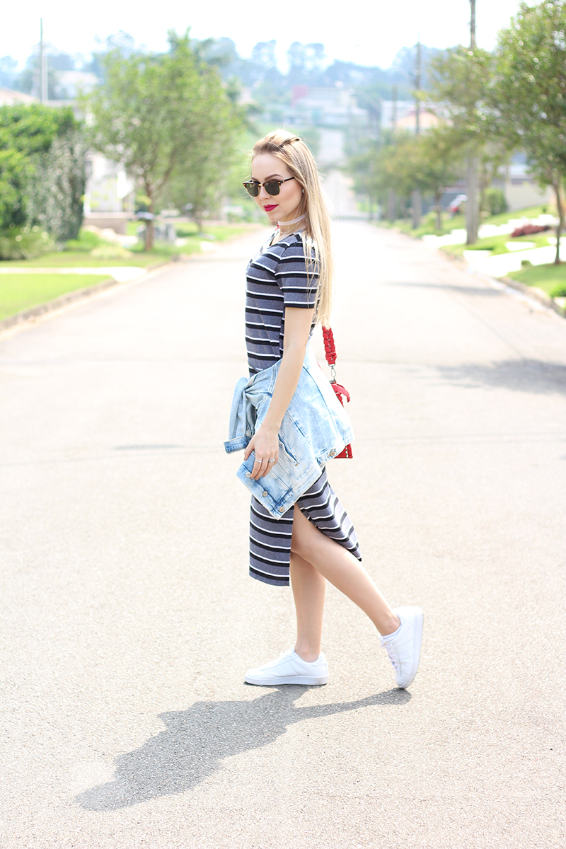 melhores looks vestido jeans tenis branco