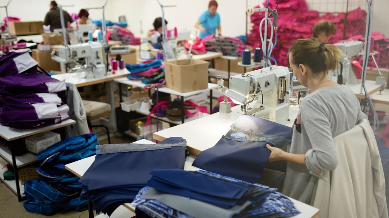 como conseguir clientes para costureira