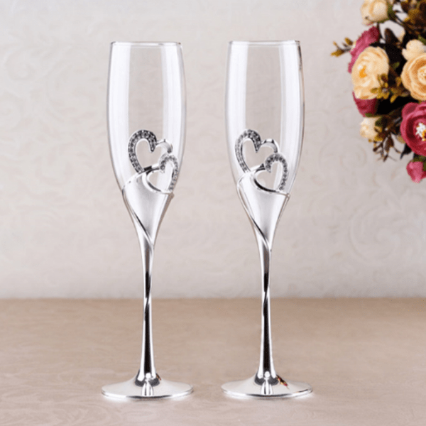 taças de champanhe vs copos long drink para casamento qual a melhor escolha