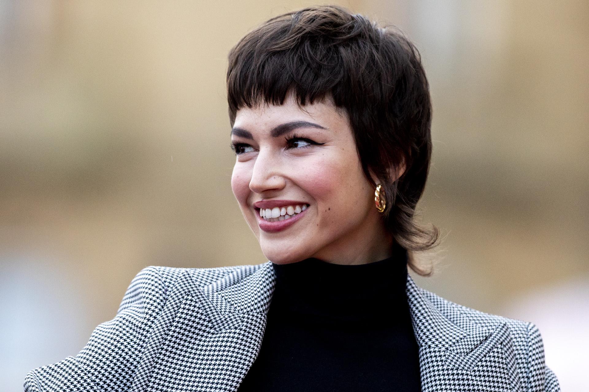 corte de cabelo mullet feminino