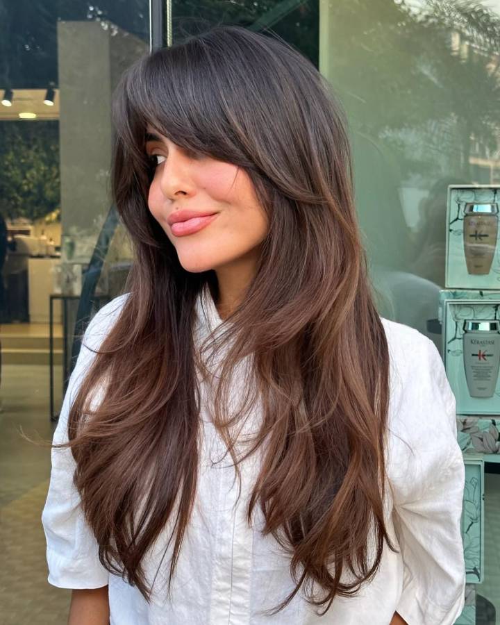 Franja para Cada Tipo de Rosto: Encontre o Estilo Perfeito para o Seu Cabelo Longo