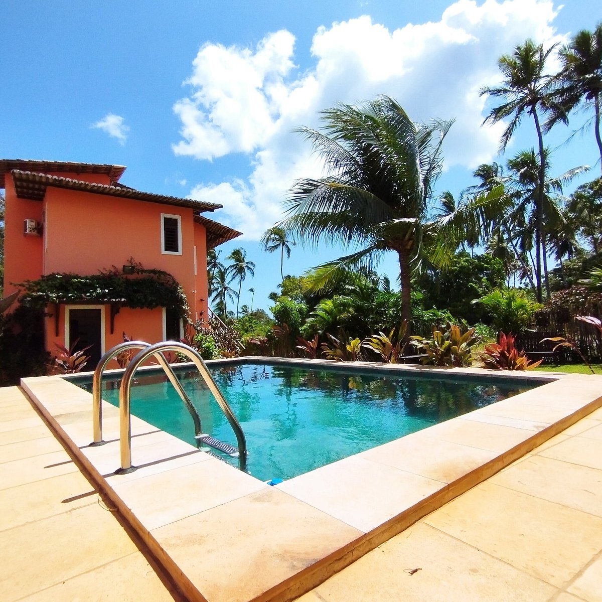 Cris Dias Curte Folga Em São Miguel Do Gostoso E Ganha