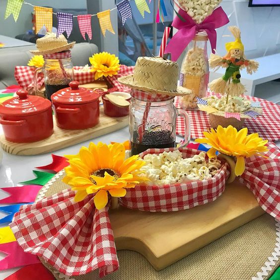 como fazer decoração de festa junina simples em casa