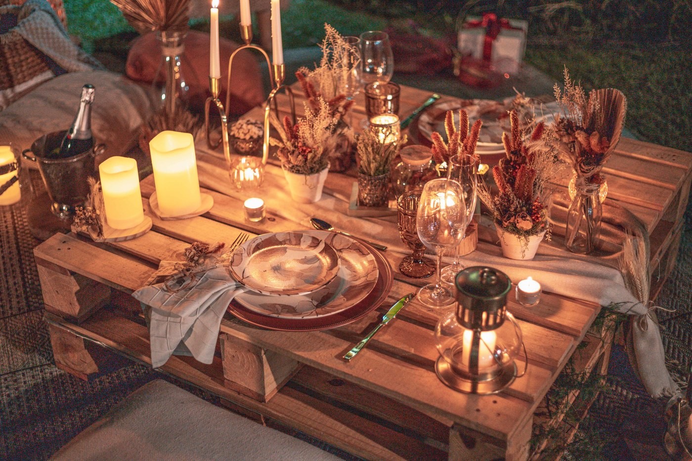 Guia Completo de Flores para Decoração Romântica