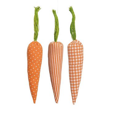 decoração de páscoa com cenouras de tecido