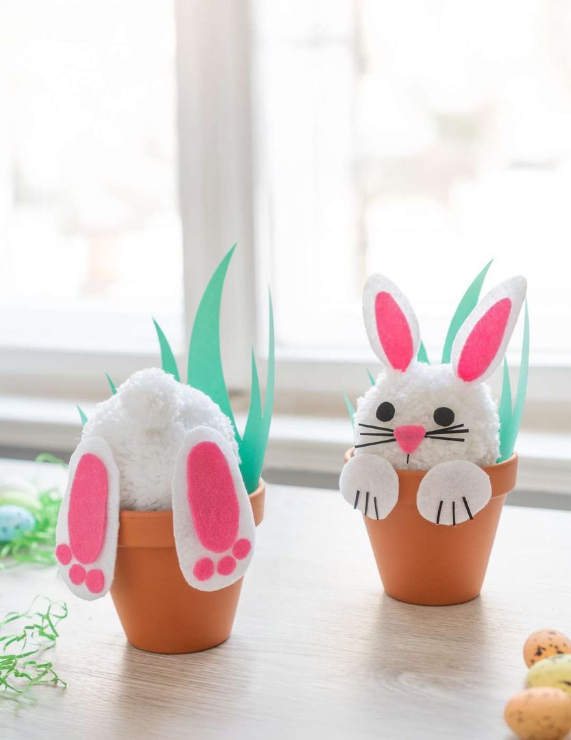 decoração de páscoa com potes de vidro