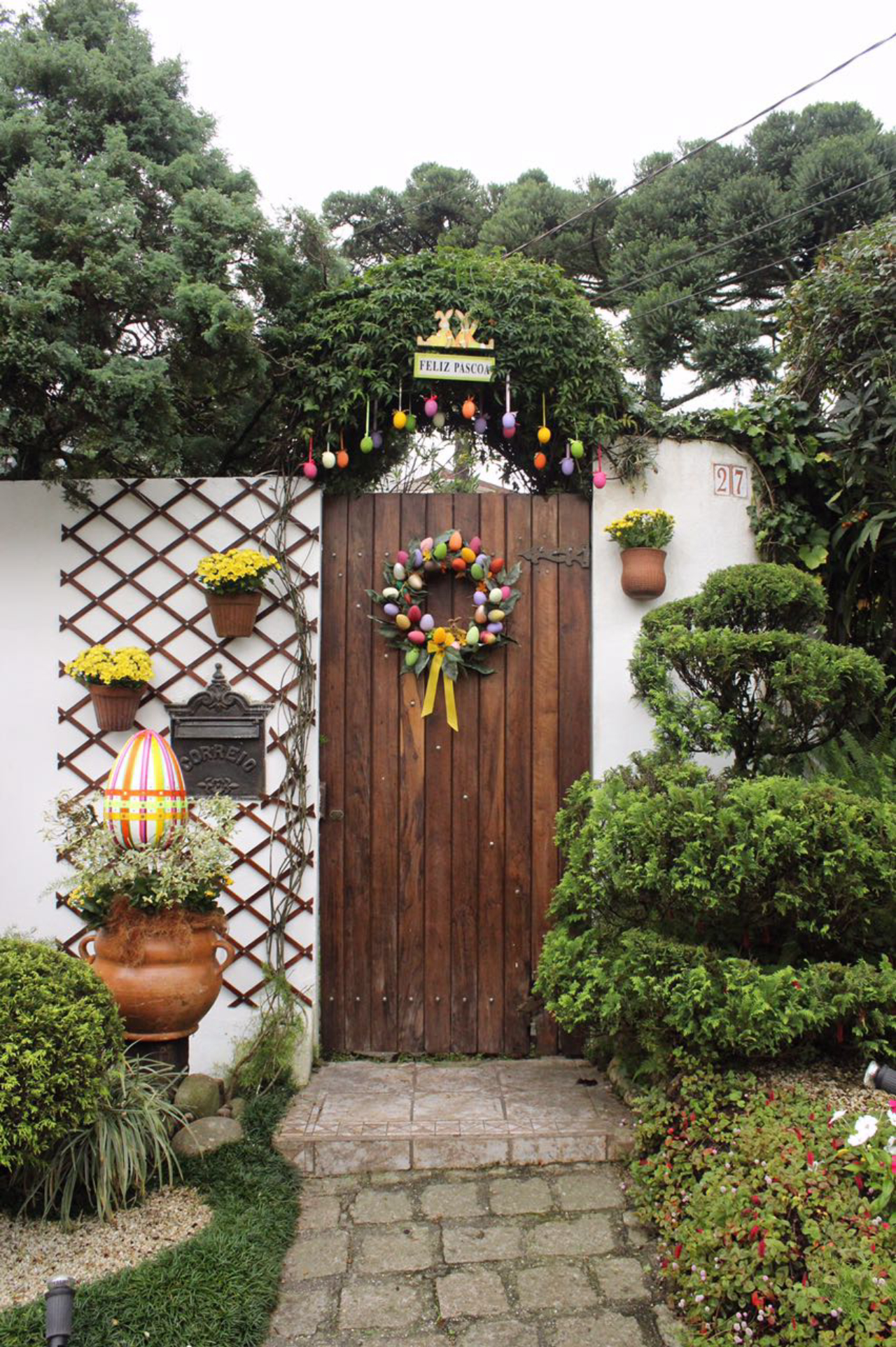 Transforme Sua Varanda: Ideias de Decoração de Páscoa para Espaços Pequenos