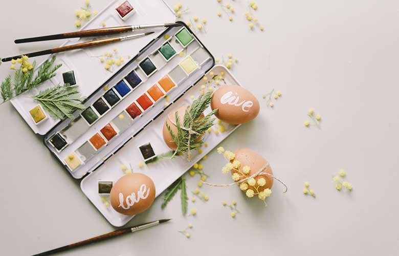 DIY: Ovos de Páscoa decorados em tons candy