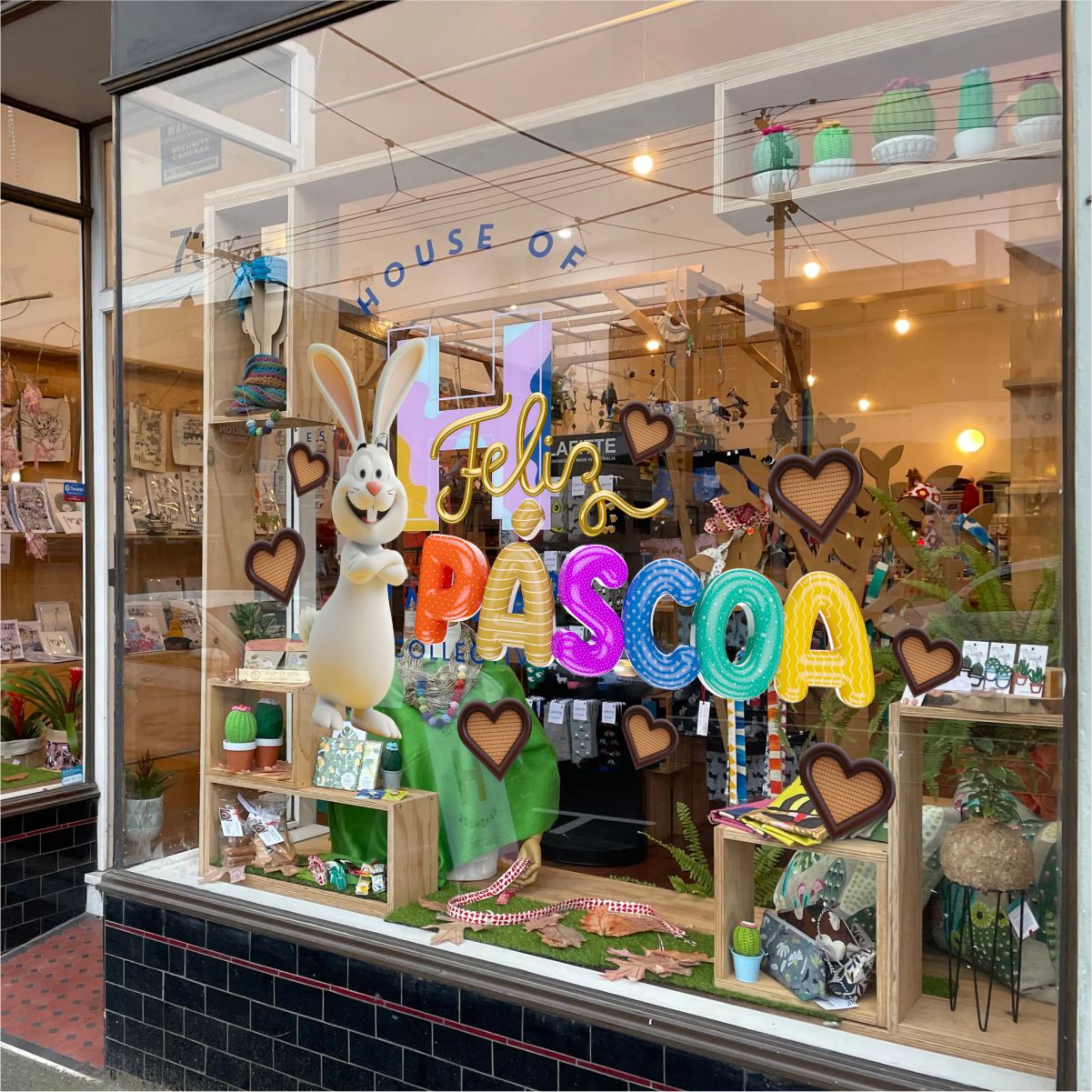 Páscoa 2026: As Tendências de Vitrines que Vão Encantar