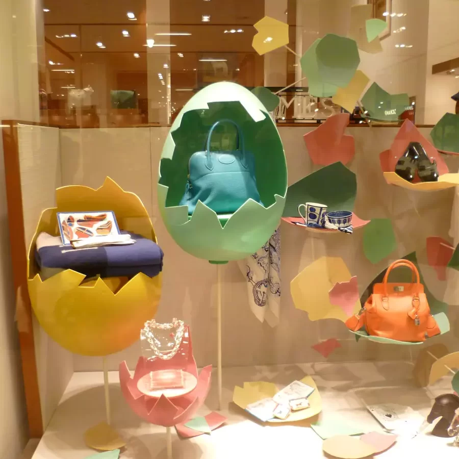 Como Usar Iluminação para Destacar sua Vitrine de Páscoa