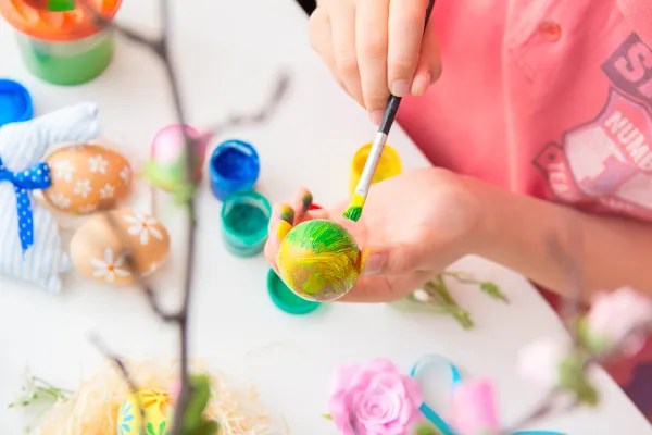 Guia Completo de Artesanato de Páscoa com Materiais Reciclados