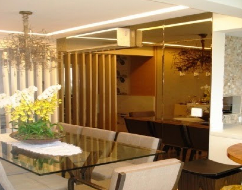 cores que combinam com espelho bronze