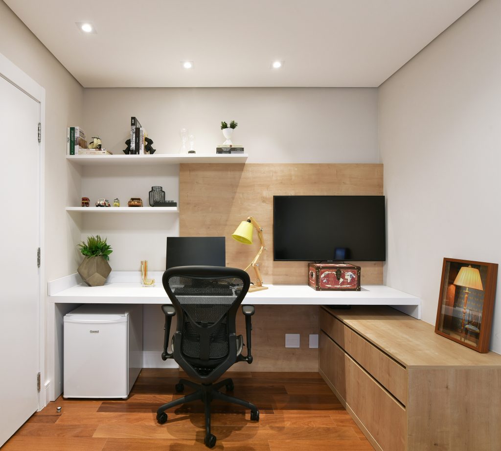 decoração escritório pequeno barato e funcional