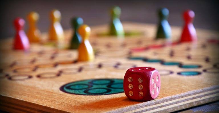 jogos de tabuleiro familiares com bom custo benefício