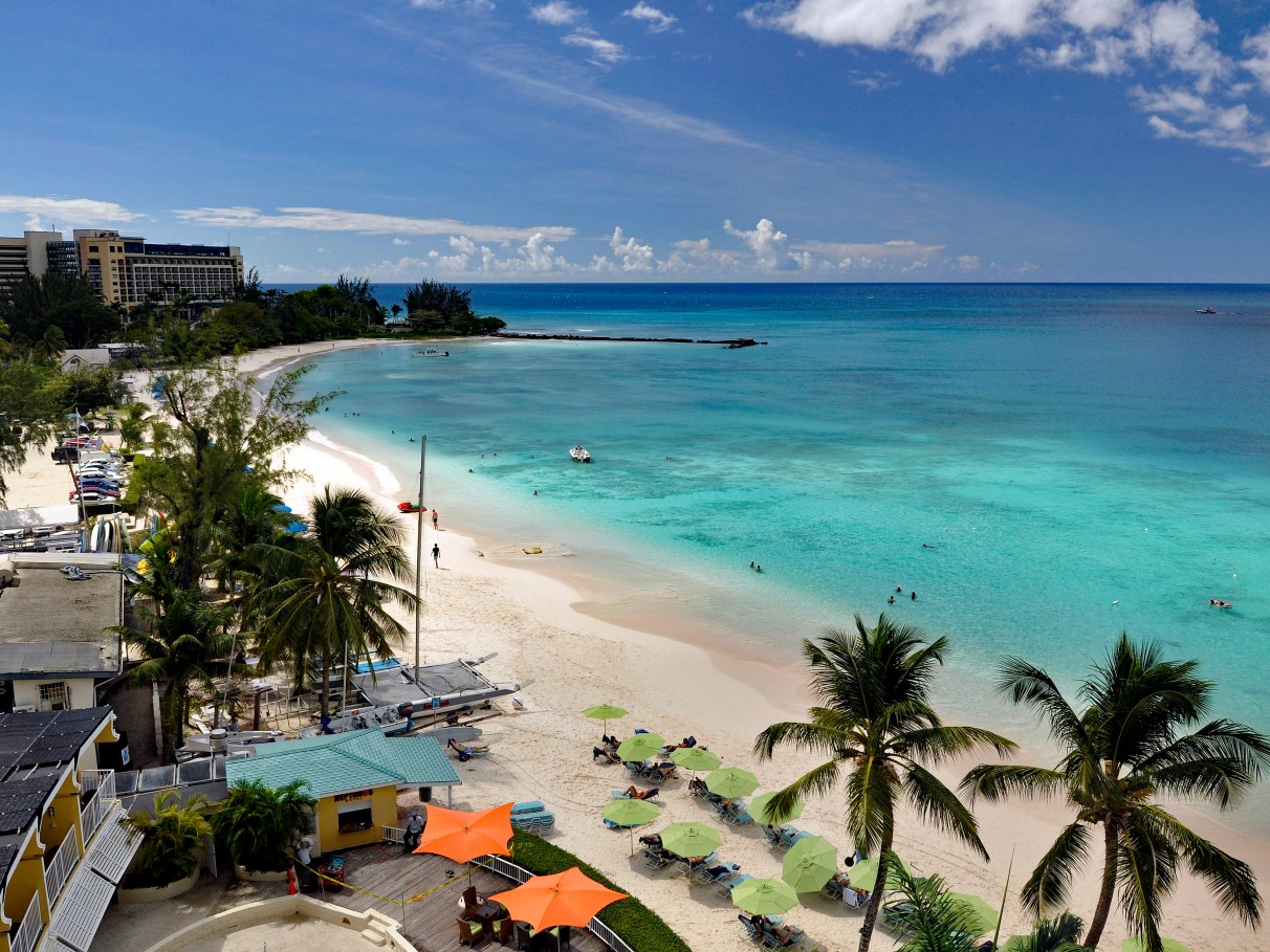 dicas de viagem para barbados praias e rum