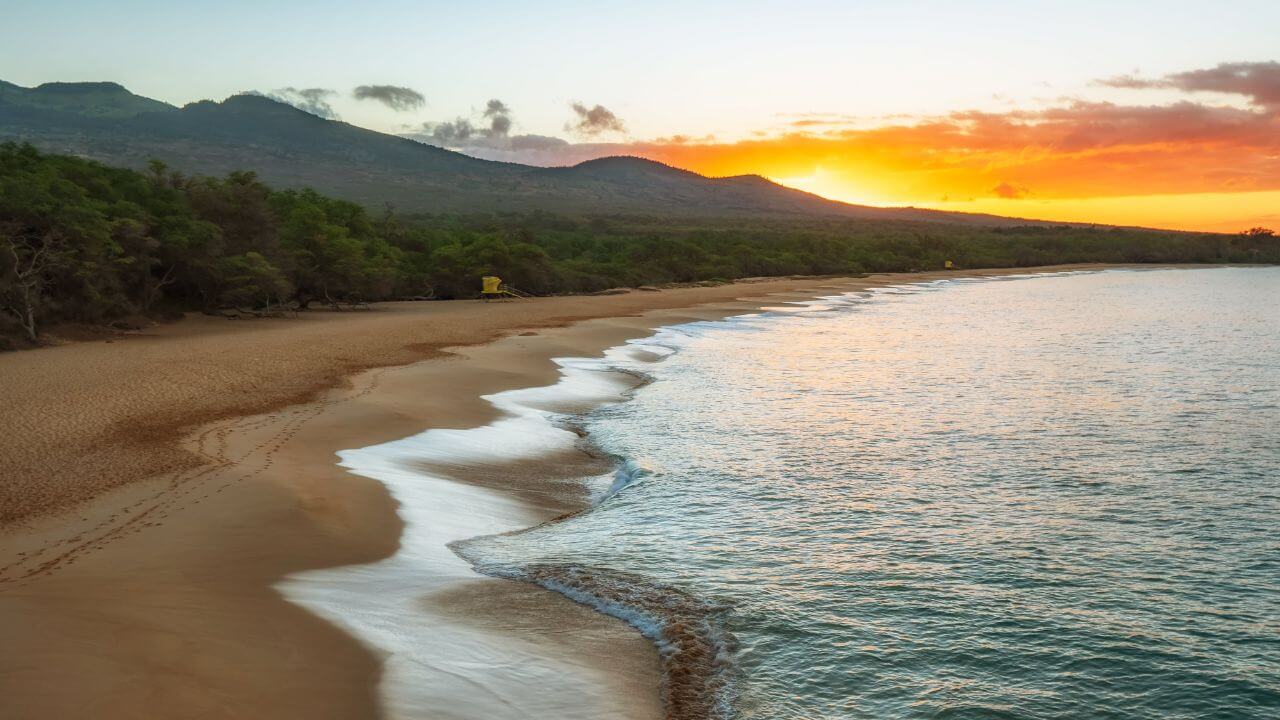 As Trilhas Mais Incríveis em Vulcões Havaianos: Um Roteiro Essencial