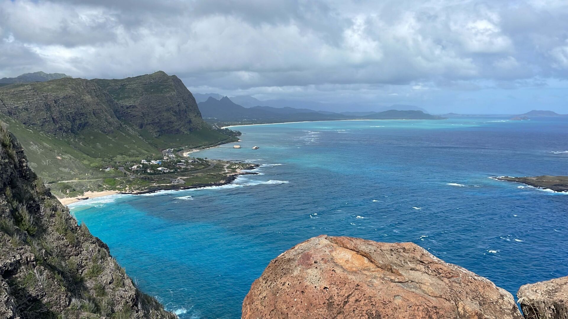 As Trilhas Mais Incríveis em Vulcões Havaianos: Um Roteiro Essencial
