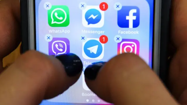 Dominando o Google Meet: Compartilhamento de Tela para Apresentações Impecáveis