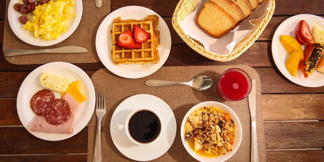 erros comuns ao viajar com alergia alimentar