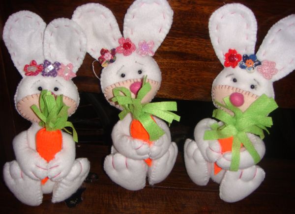 Moldes Gratuitos de Coelhinhos de Feltro para a Páscoa