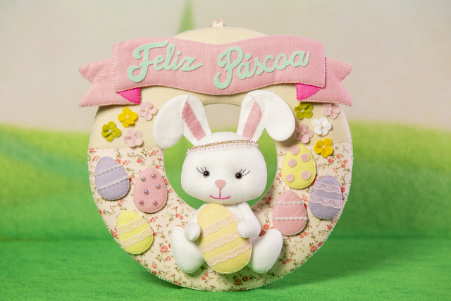 Como Fazer Guirlandas de Páscoa em Feltro Passo a Passo