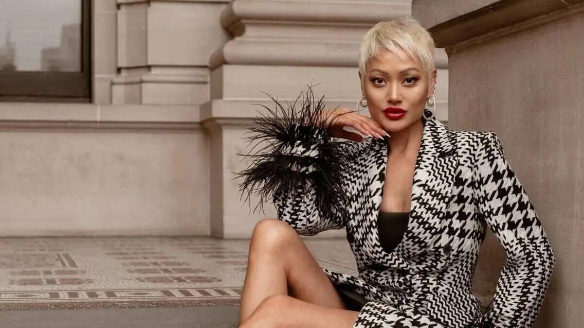 10 Maneiras de Usar a Estampa Pied de Poule em Looks Casuais