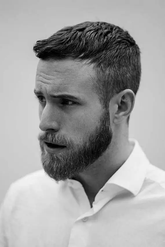 manutenção de barba