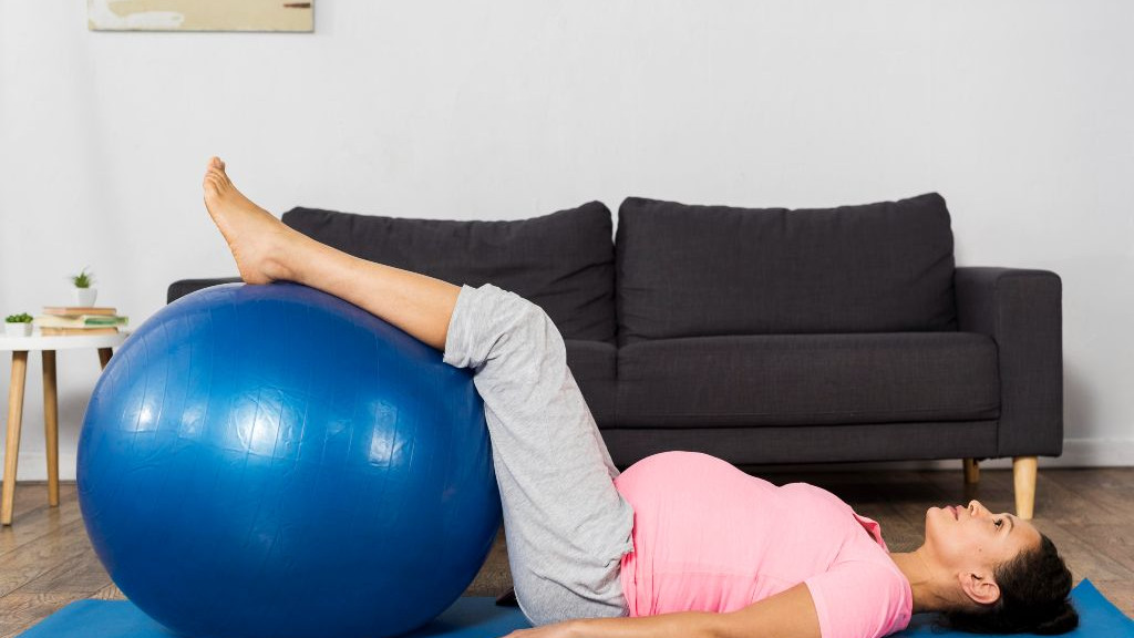 Pilates e Yoga na Gestação: Fortalecendo o Corpo para o Parto