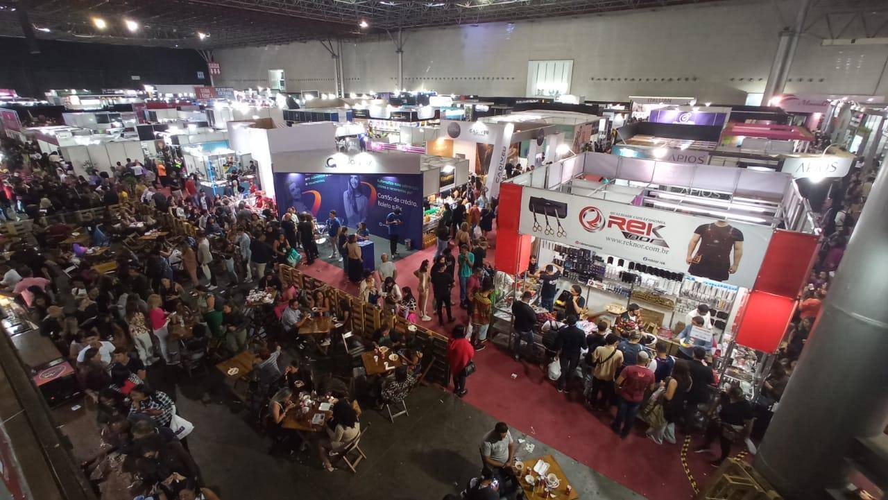 Guia Completo: Credenciamento e Ingressos para Feiras de Cosméticos 2026