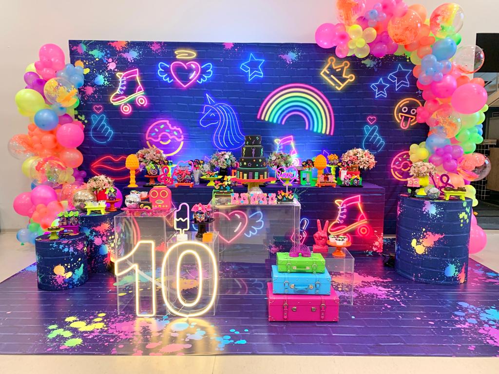 acessórios neon para festa