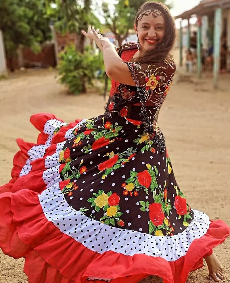 fotos inspiradoras de dança cigana com saias rodadas
