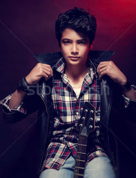 evitar erros em ensaios de modelos adolescentes