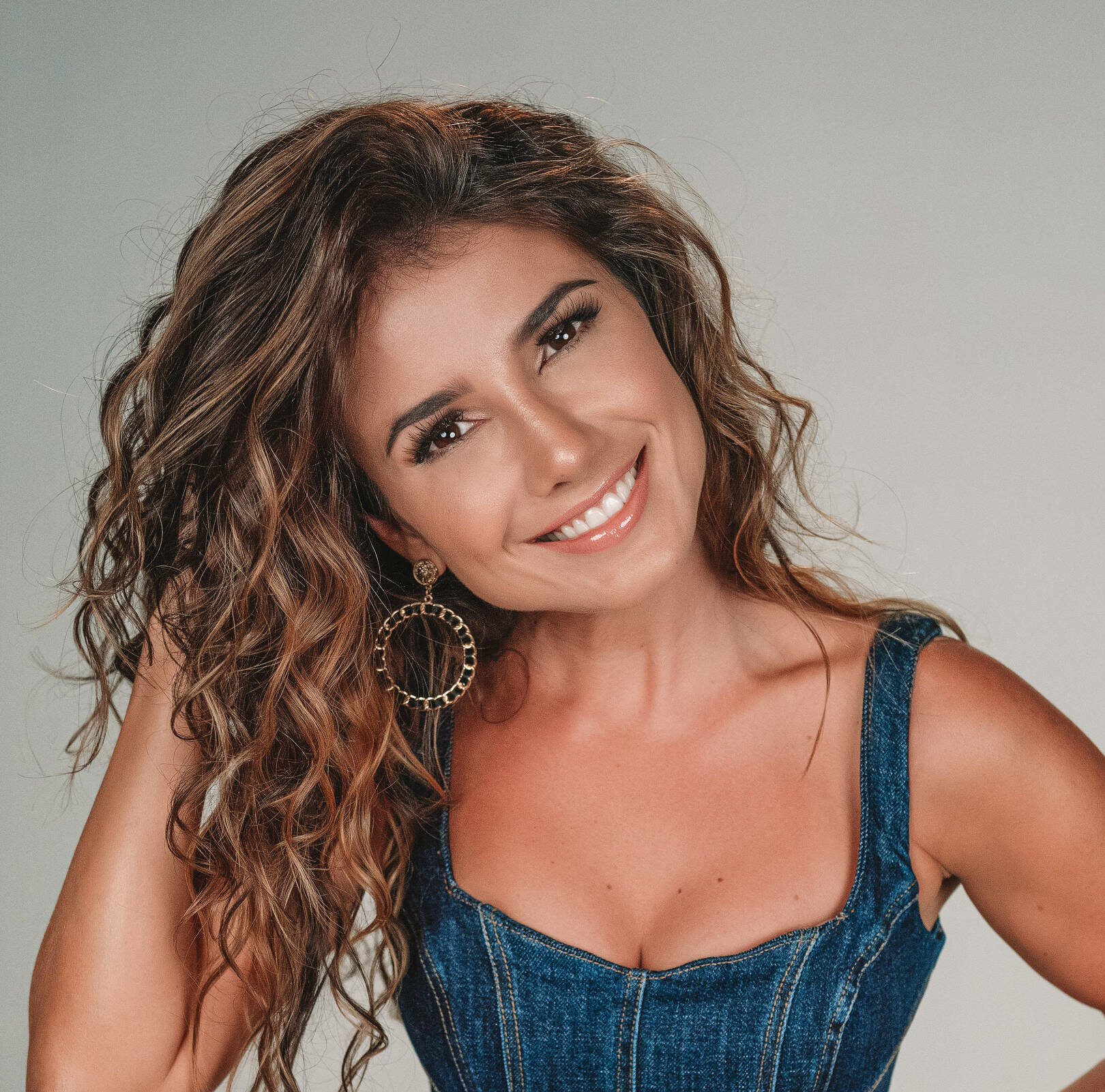 looks e moda de Paula Fernandes