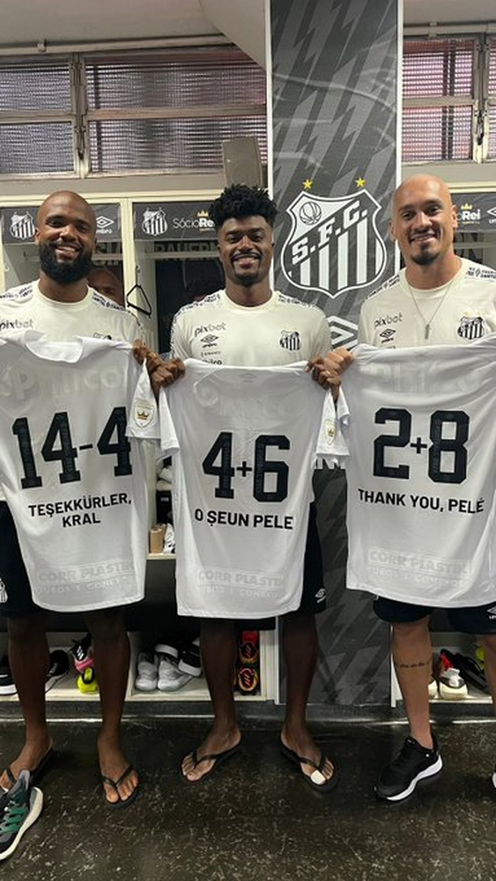 O Legado do Santos FC: Mais que um Clube, uma Marca Global