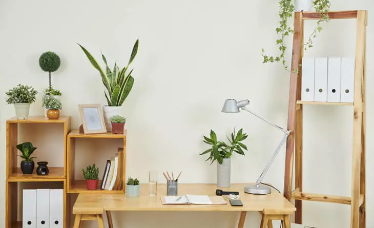 soluções de armazenamento vertical para escritório pequeno