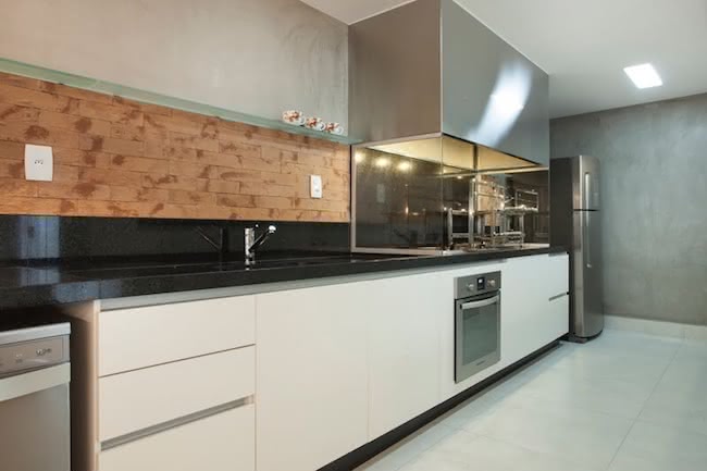 churrasqueira de vidro e inox