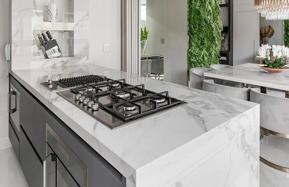 erros comuns ao escolher bancada de porcelanato