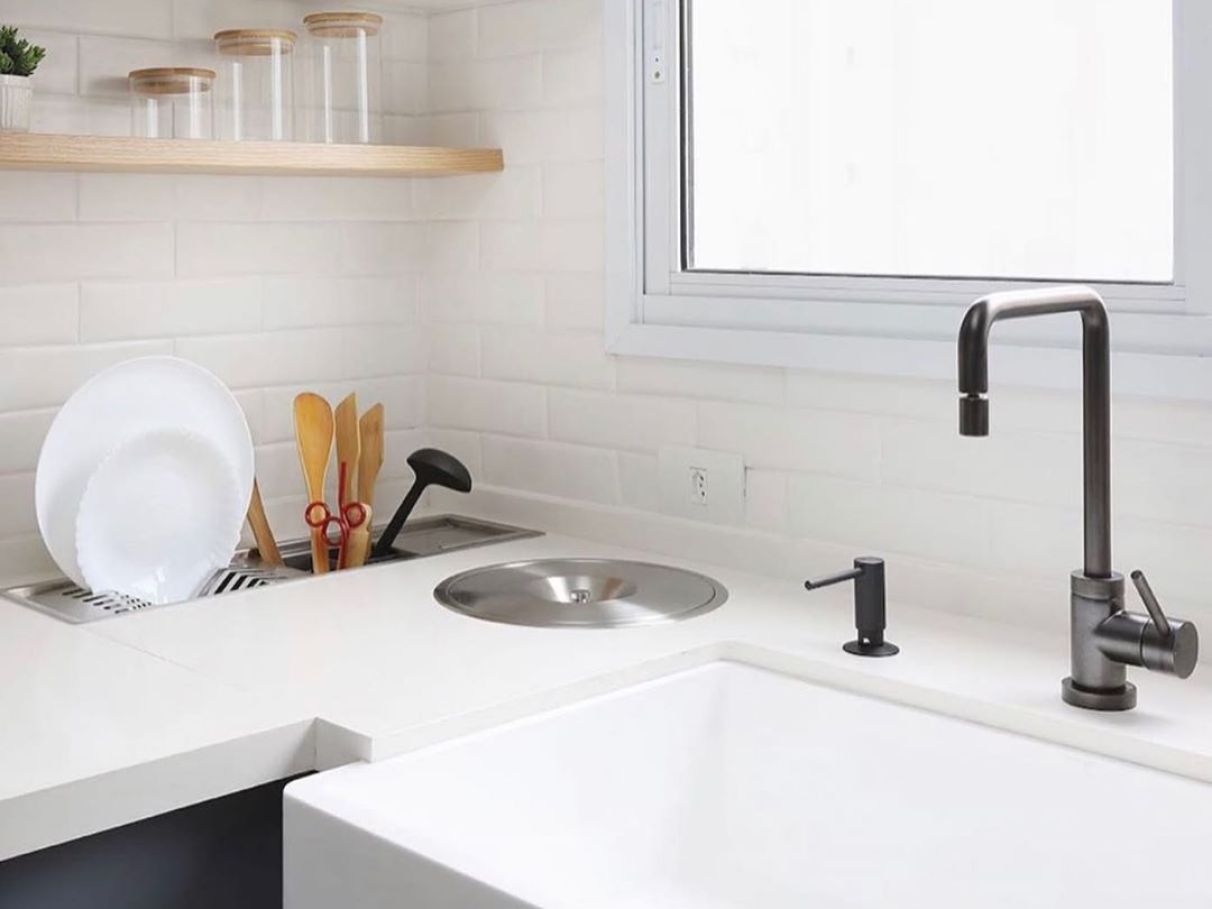 ideias de cozinha com lixeira de embutir