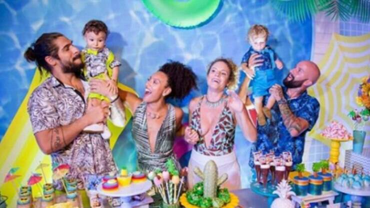 ideias de looks para festa na piscina (pool party)