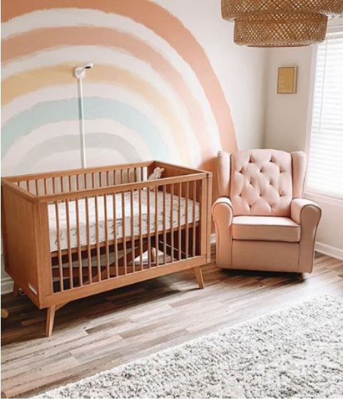 ideias de quarto de bebê tema arco-íris