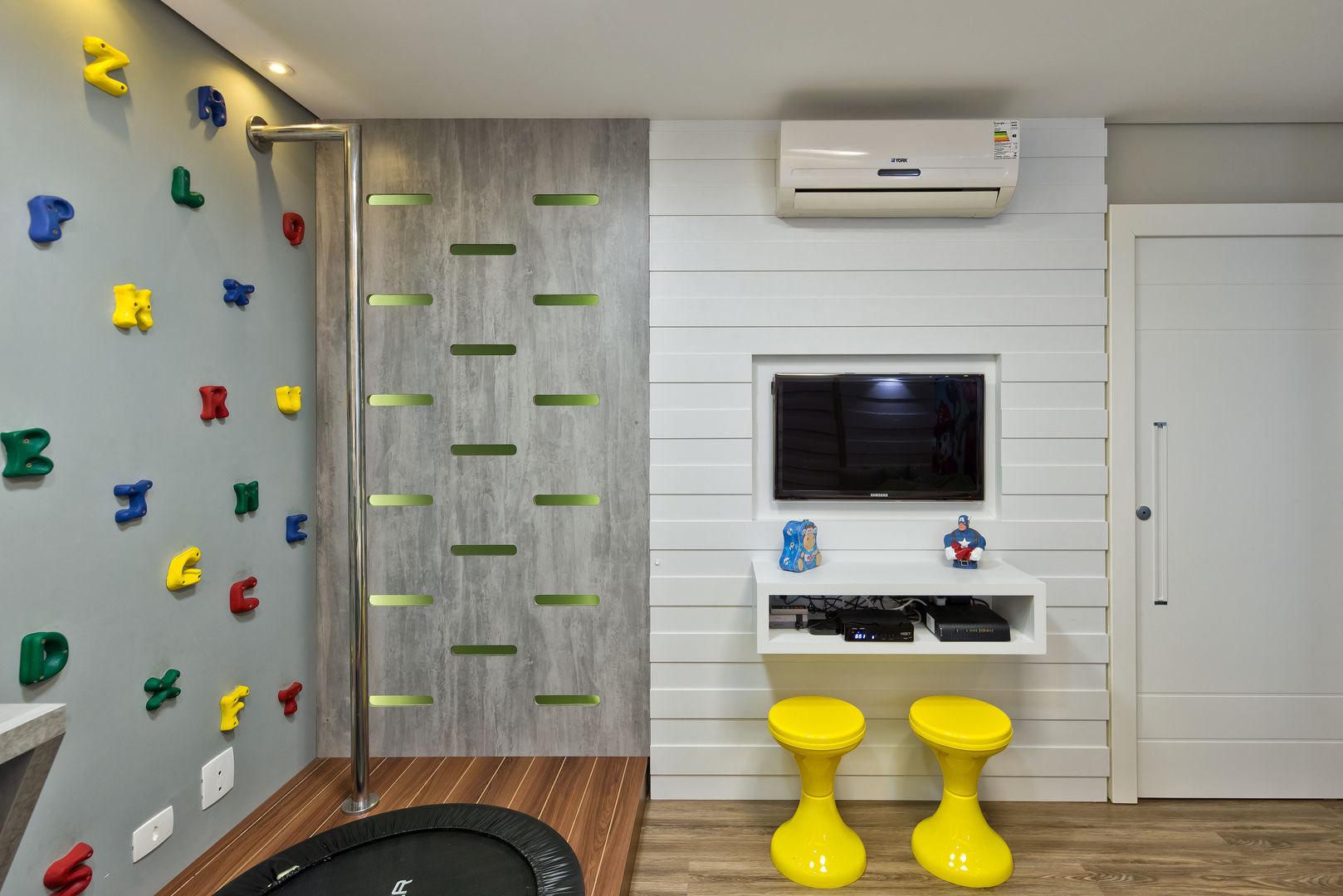 ideias de quarto gamer com led