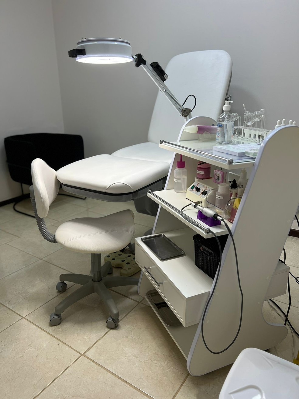 ideias de renda extra com manicure e pedicure