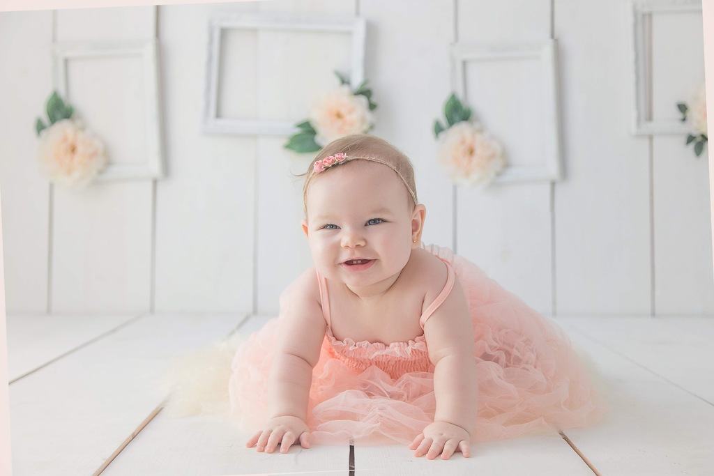 fotos de bebê 1 mês minimalista feminino
