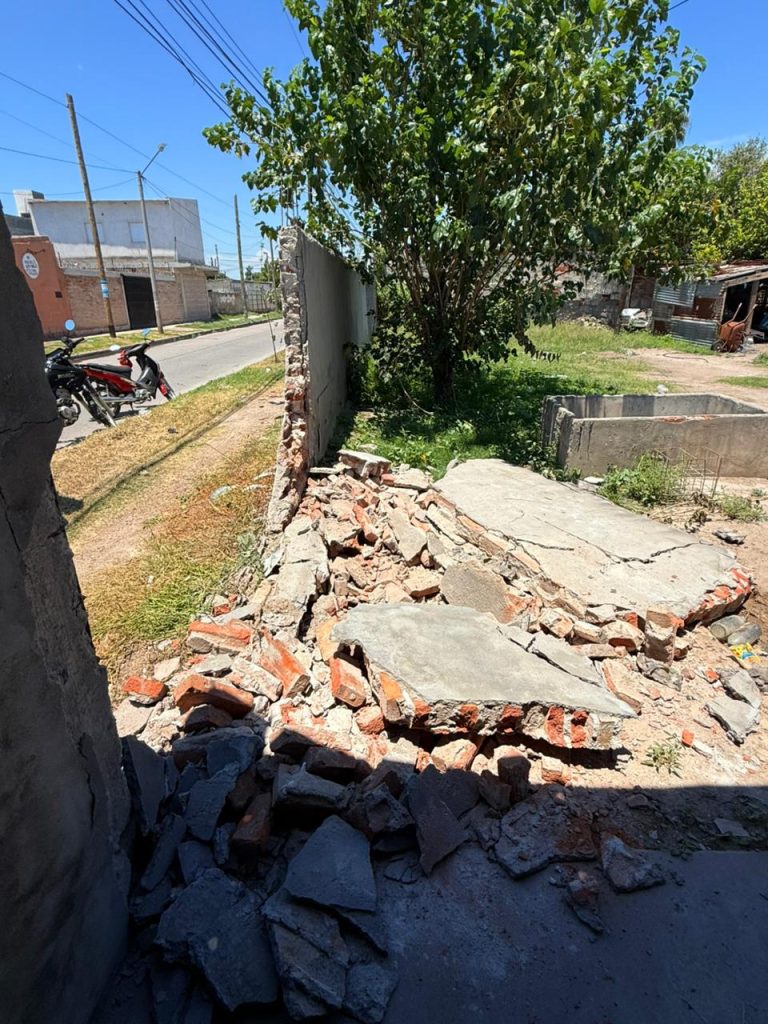 A Beleza das Pedras Preciosas Incrustadas