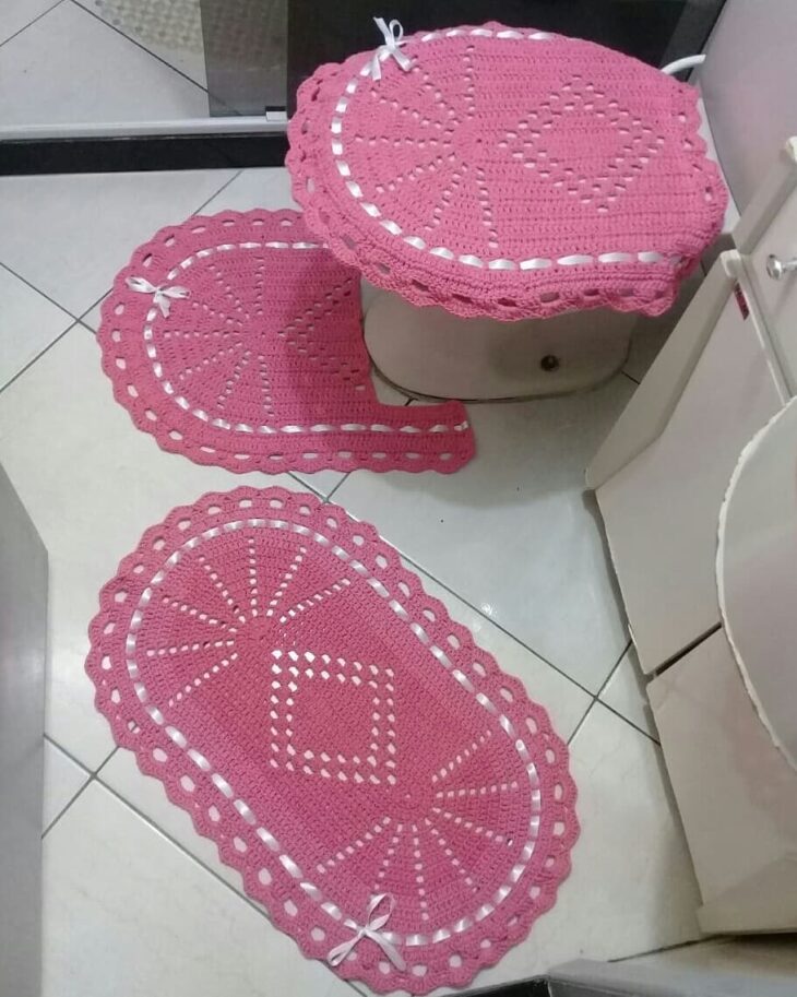 Ideias Criativas para Decorar seu Jogo de Banheiro em Crochê