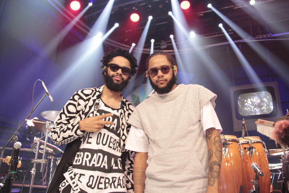 história da empresa de Emicida e Fióti