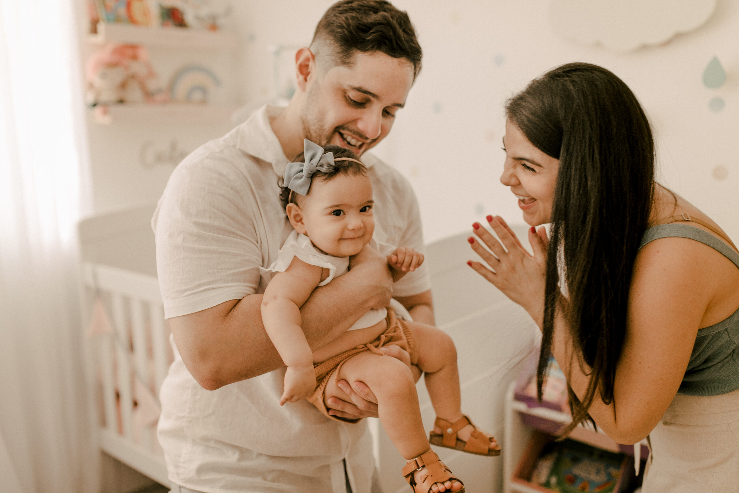 legenda de foto de família com bebê recém nascido