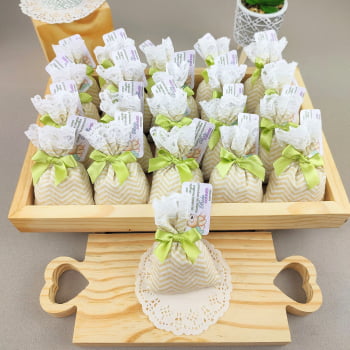 lembrancinha de páscoa sachê perfumado