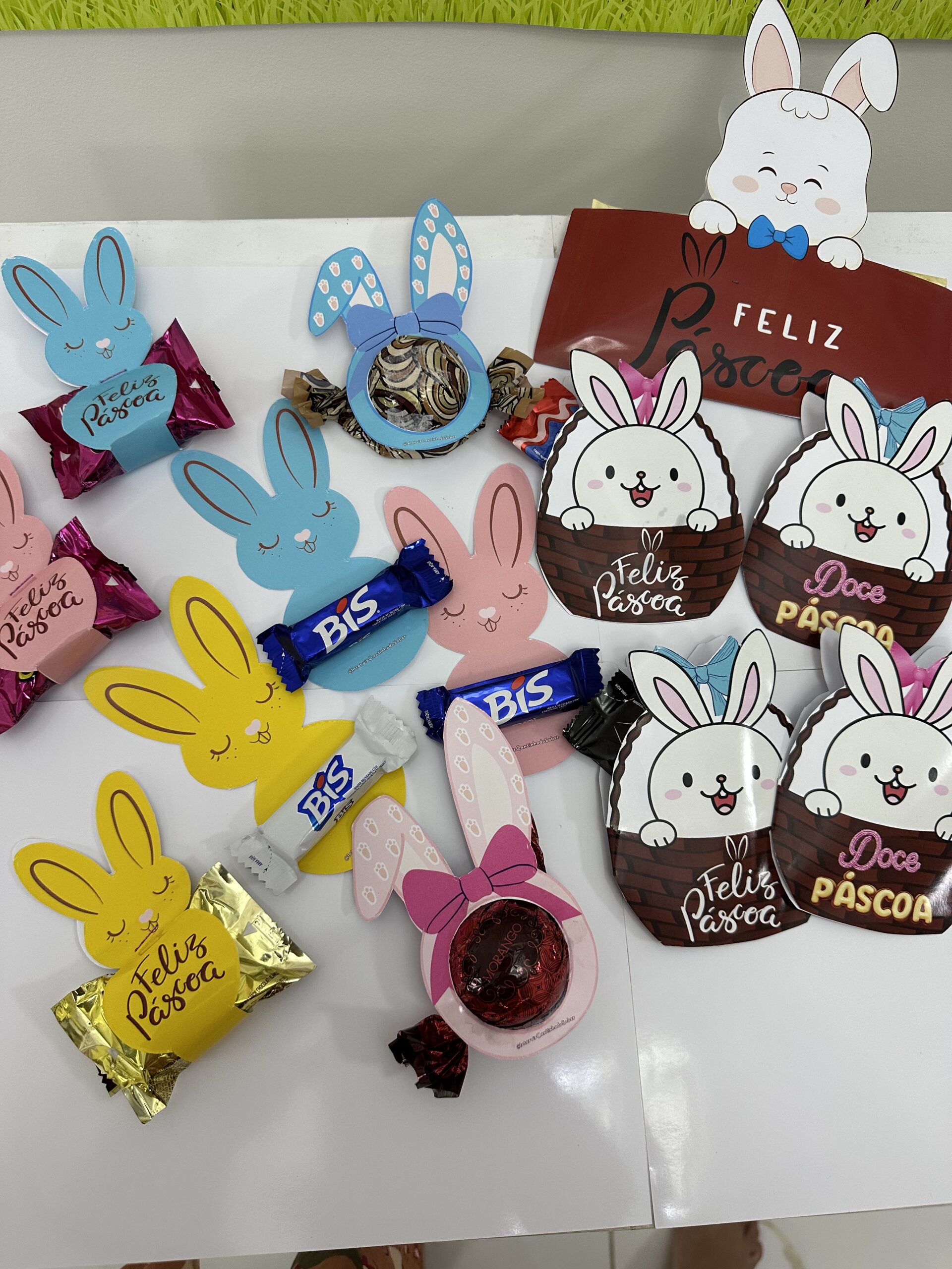 Guia Completo de Materiais para Scrapbooking de Páscoa