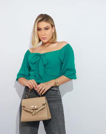 Tendências de cores para blusas ciganinhas em 2025